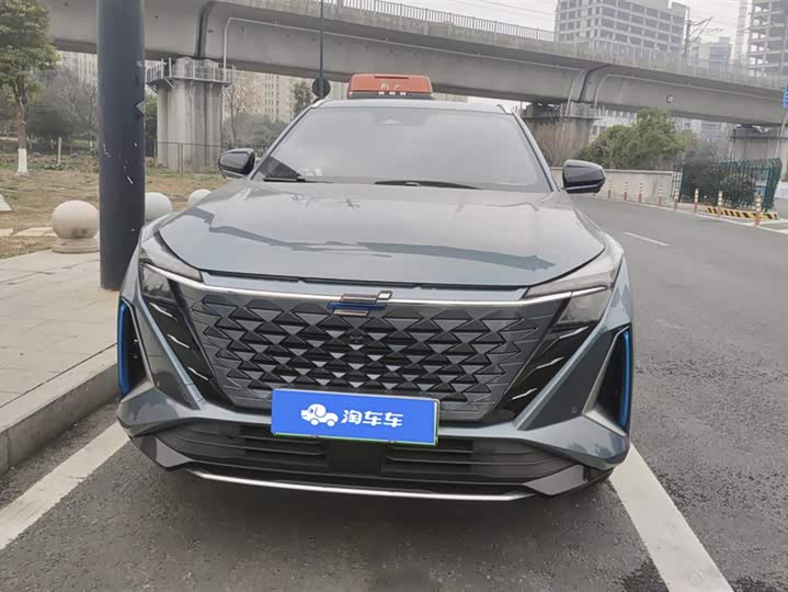 Фото 2 - Changan Oshan Z6 Hybrid
