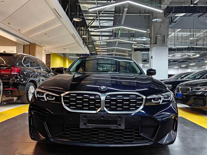 Фото 2 - BMW 3 Series