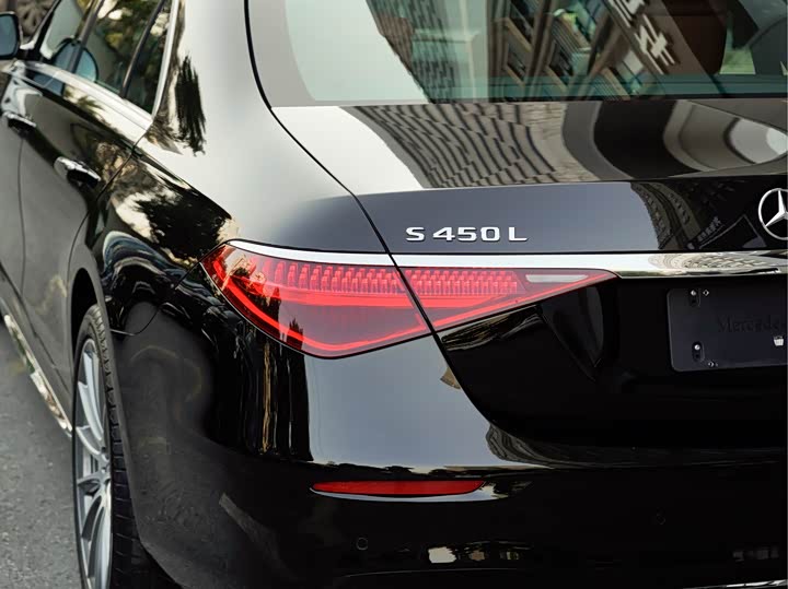 Фото 8 - Mercedes-Benz S-Class