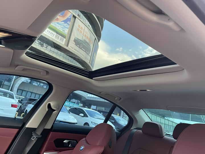 Фото 8 - BMW 3 Series