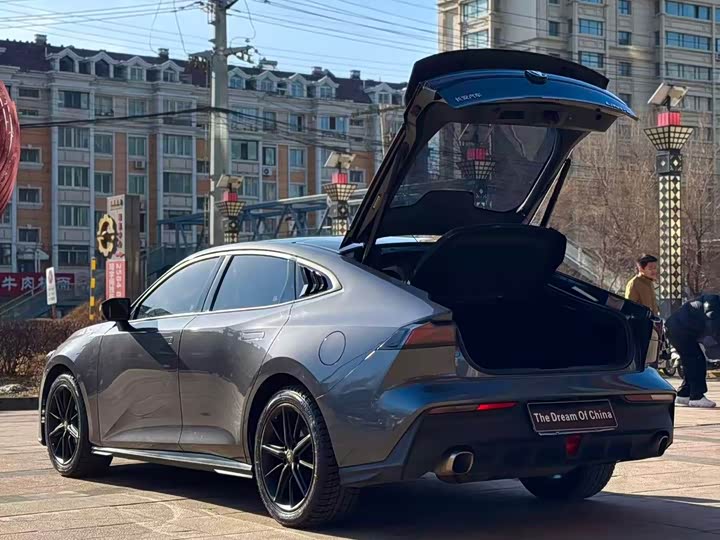 Фото 7 - Changan UNI-V