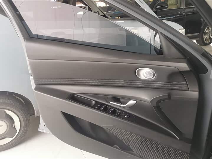 Фото 7 - Hyundai Elantra N line