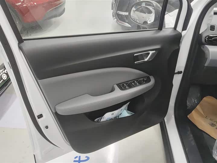 Фото 7 - Leapmotor T03