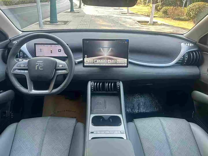 Фото 6 - BYD Yuan Plus