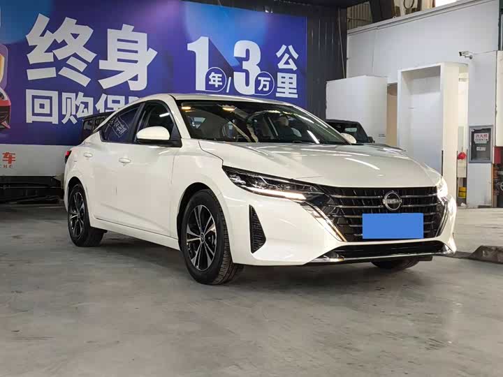 Фото 3 - Nissan Sylphy