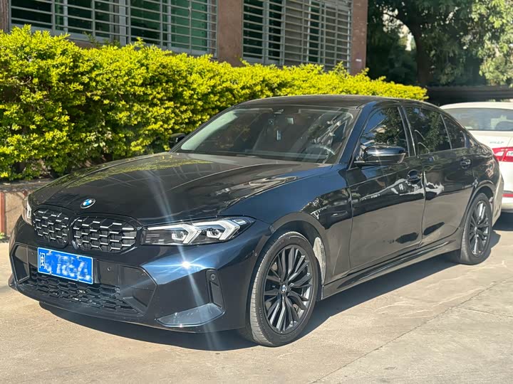 Фото 1 - BMW 3 Series