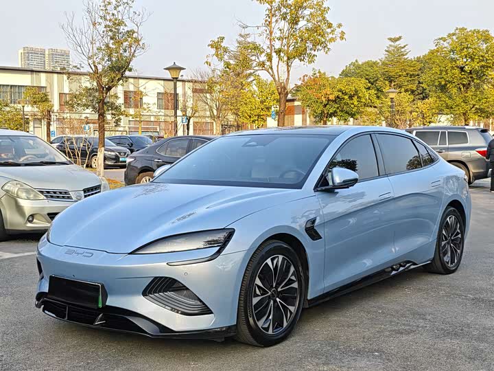 Фото 1 - BYD Seal