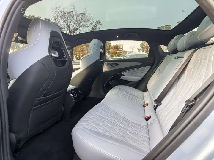 Фото 7 - BYD Seal