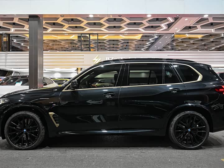 Фото 3 - BMW X5