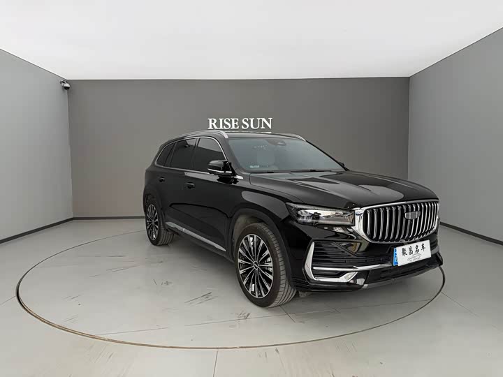 Фото 3 - Geely Monjaro