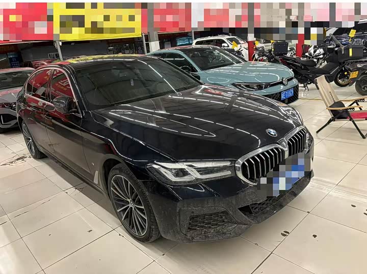 Фото 3 - BMW 5 Series