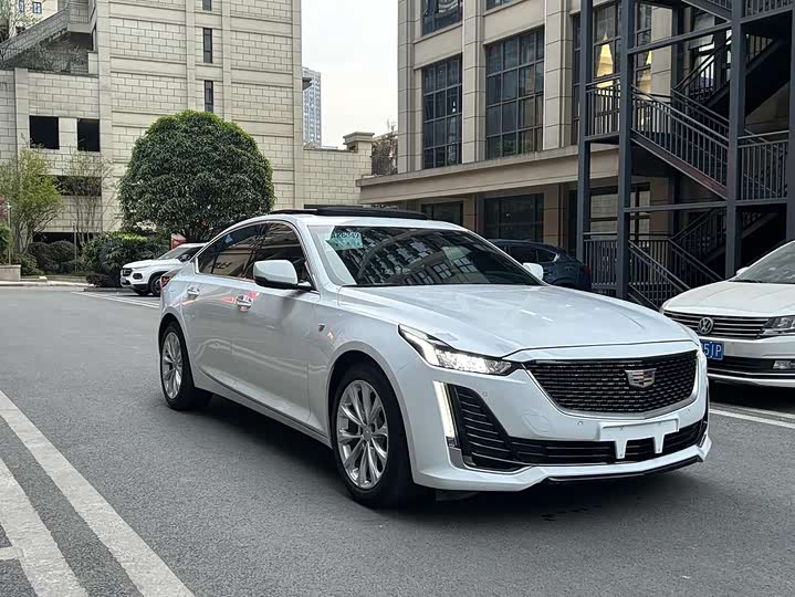 Фото 4 - Cadillac CT5