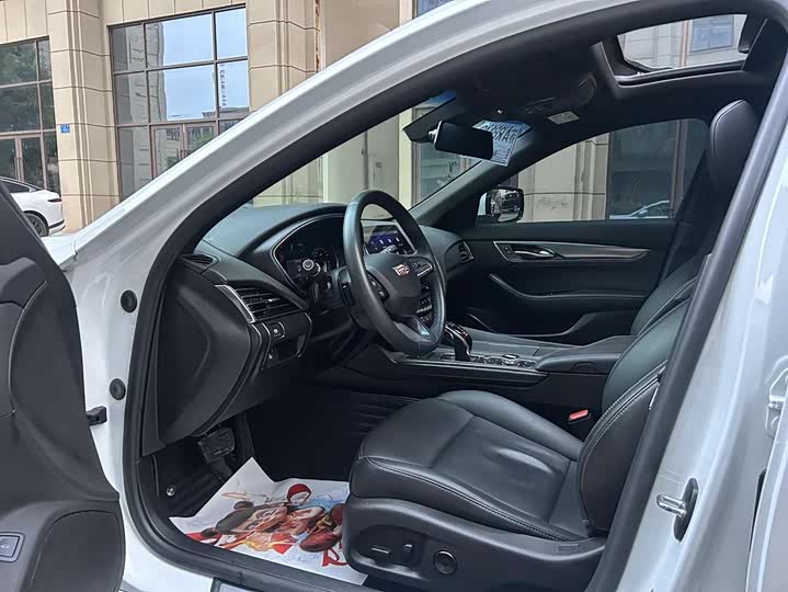 Фото 7 - Cadillac CT5