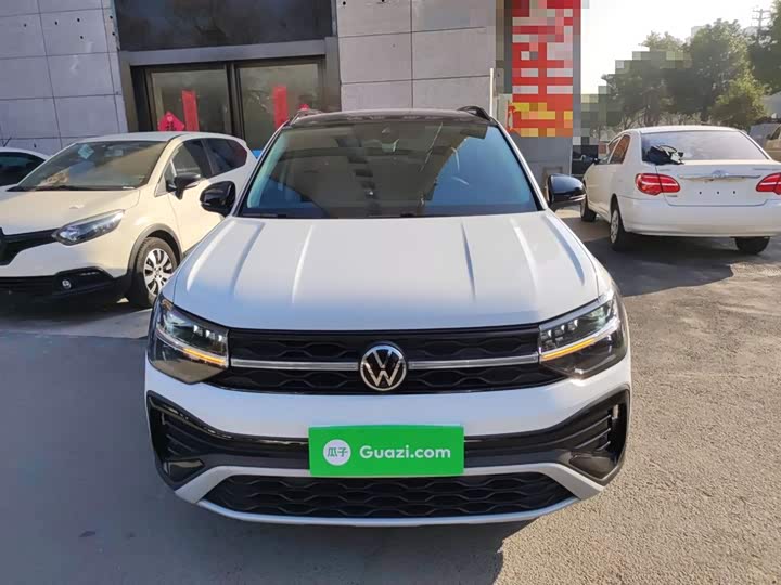 Фото 3 - Volkswagen Tharu