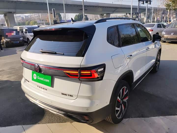 Фото 7 - Volkswagen Tharu