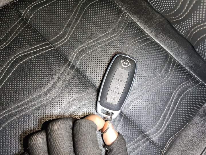 Фото 9 - Nissan Teana