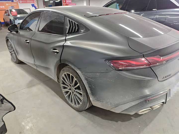 Фото 7 - MG Motor 7