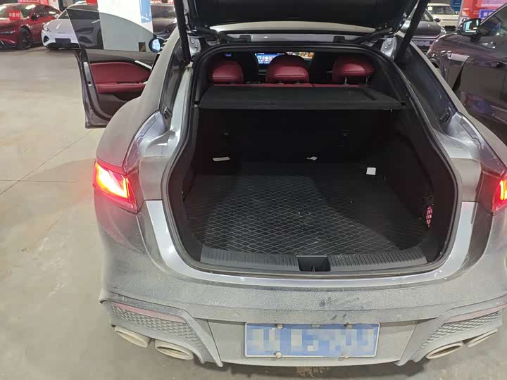 Фото 8 - MG Motor 7