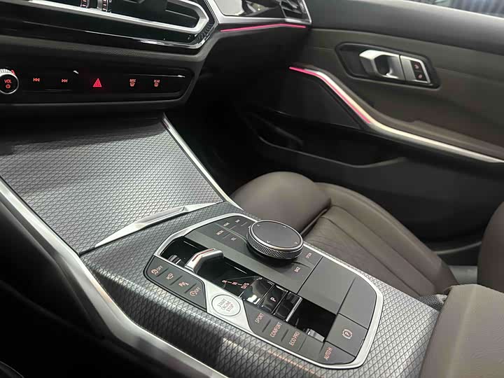 Фото 9 - BMW 3 Series