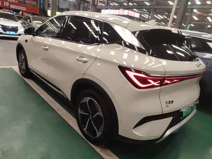 Фото 5 - BYD Yuan Plus