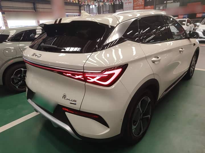 Фото 7 - BYD Yuan Plus