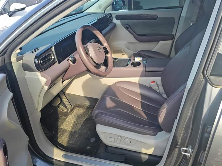 Фото 9 - Leapmotor C11