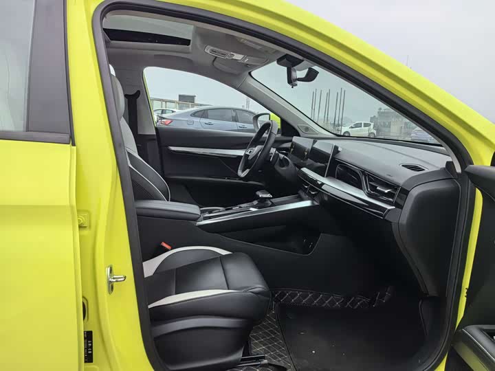 Фото 5 - MG Motor 5 Scorpio