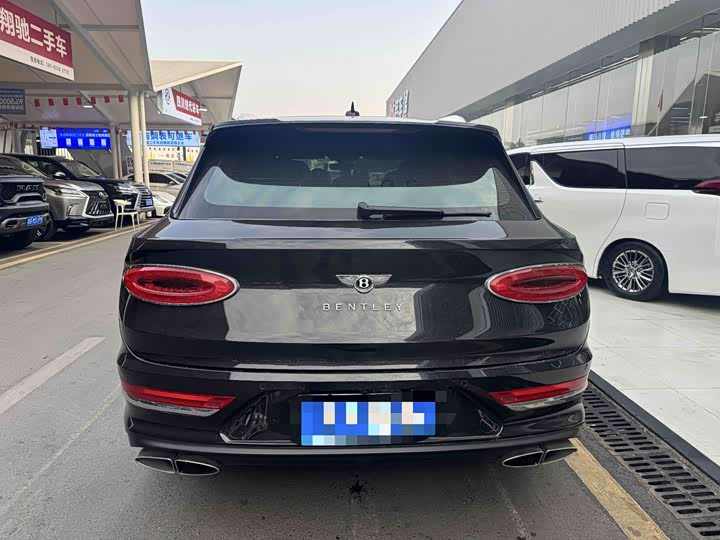 Фото 2 - Bentley Bentayga