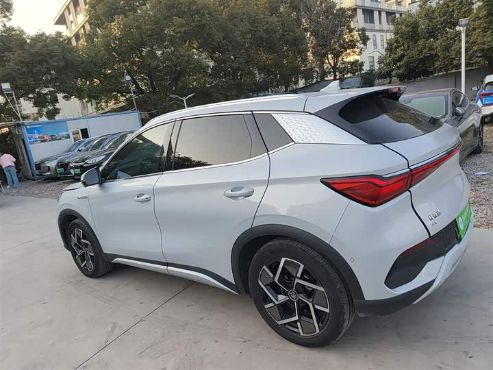 Фото 5 - BYD Yuan Plus