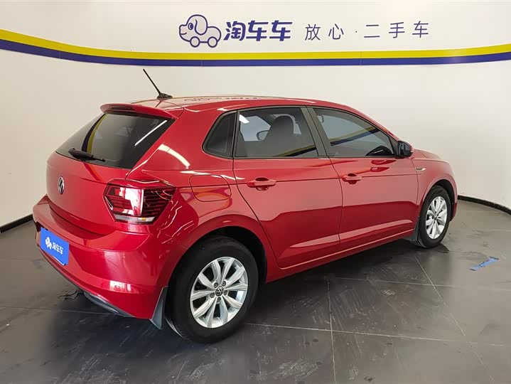 Фото 3 - Volkswagen Polo