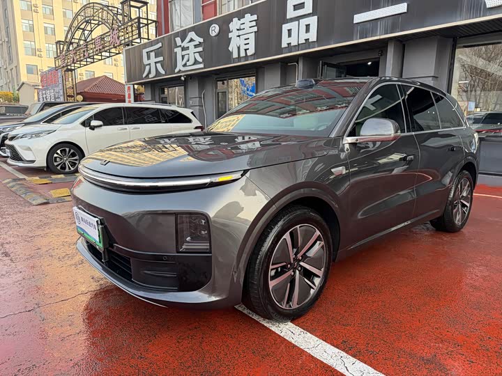 Фото 2 - LiXiang L6