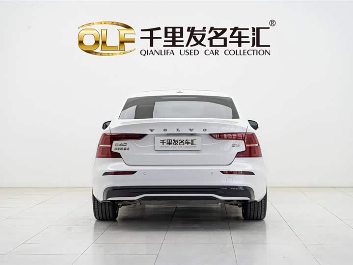 Фото 5 - Volvo S60