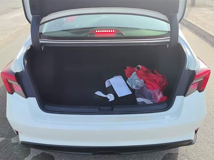 Фото 4 - Honda Integra