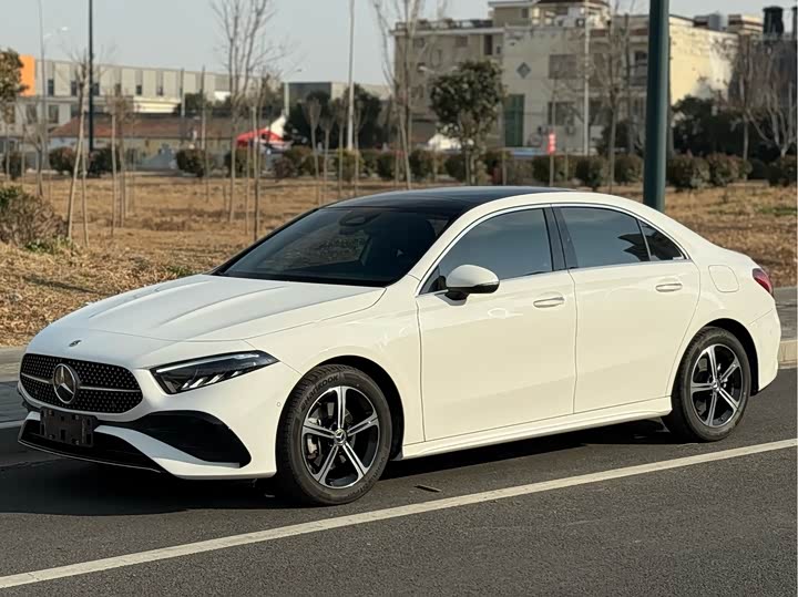 Фото 1 - Mercedes-Benz A-Class