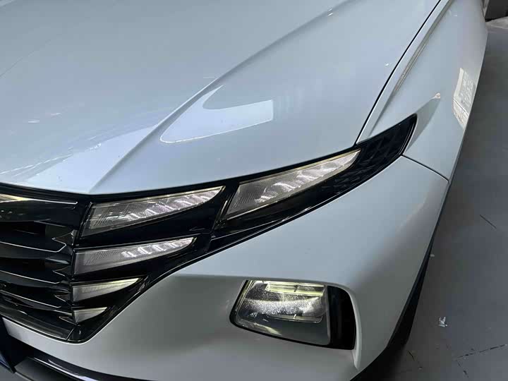 Фото 3 - Hyundai Tucson L