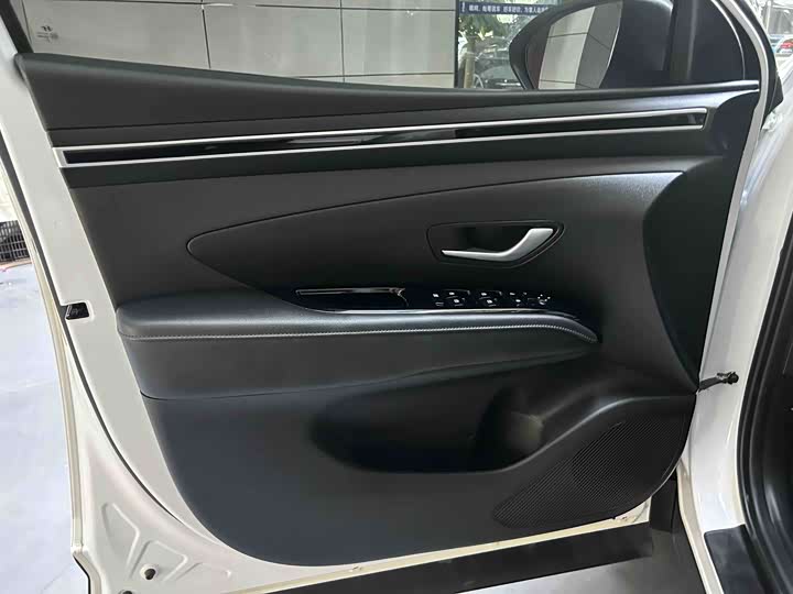 Фото 5 - Hyundai Tucson L