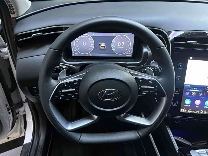 Фото 8 - Hyundai Tucson L