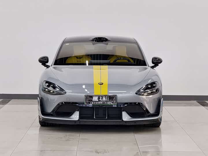 Фото 2 - Xiaomi SU7 Ultra