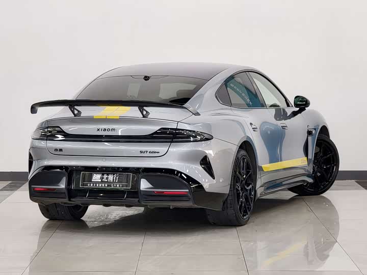 Фото 4 - Xiaomi SU7 Ultra