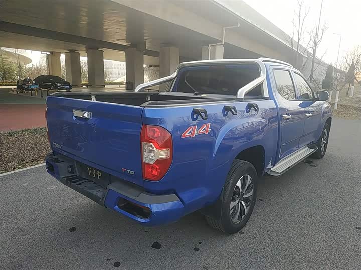 Фото 7 - Maxus T70