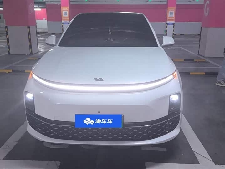 Фото 2 - LiXiang L6