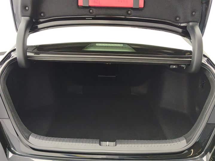 Фото 4 - Honda Accord