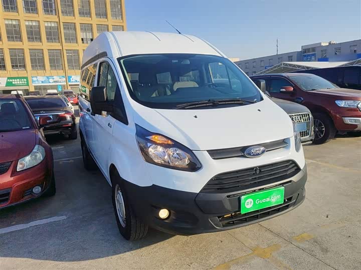 Фото 4 - Ford Transit