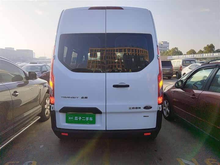 Фото 6 - Ford Transit