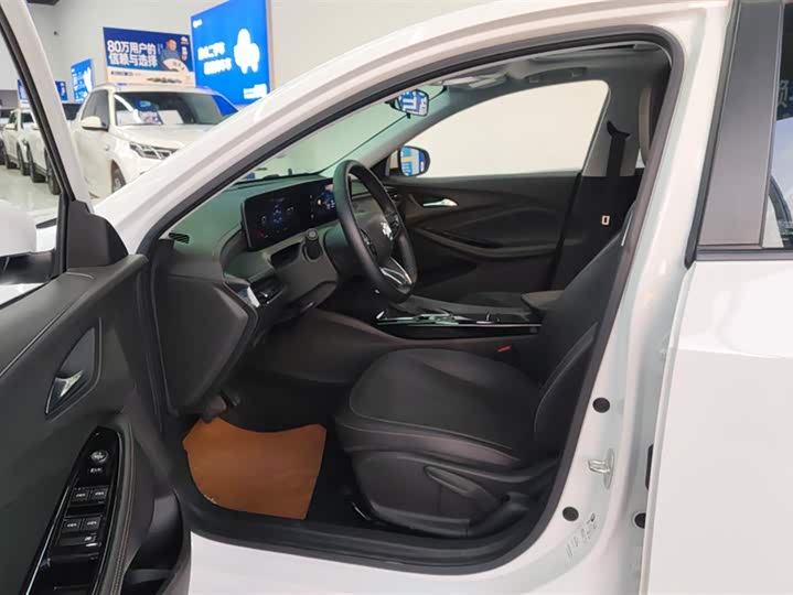 Фото 9 - Buick Verano