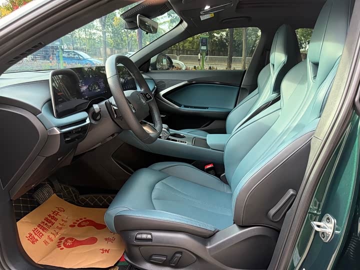 Фото 4 - MG Motor 7