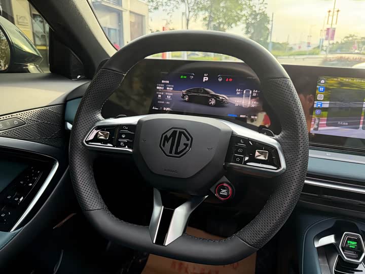 Фото 8 - MG Motor 7