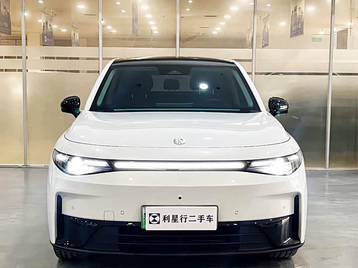 Фото 4 - Leapmotor C10