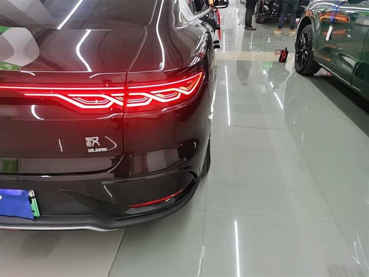 Фото 8 - BYD Han