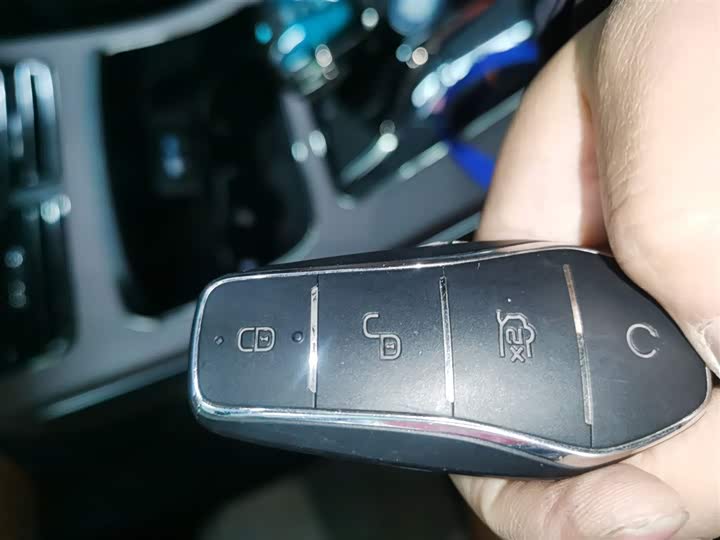 Фото 9 - BYD Han